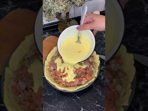 Киш с лососем