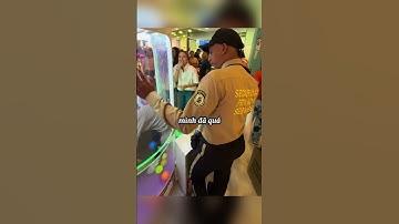 Người đàn ông bị cấm chơi trò này suốt đời #shorts
