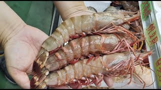 태국산 초대형 타이거새우가 국내보다 오키나와가 더싸네요 _Giant tiger shrimp,Fried and steamed_Japanese street food