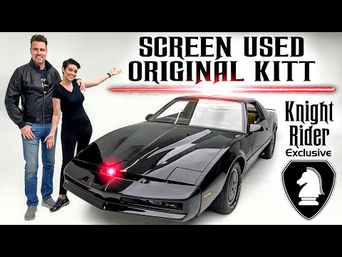 Knight Rider's KITT driven by TOP GEAR's STIG 