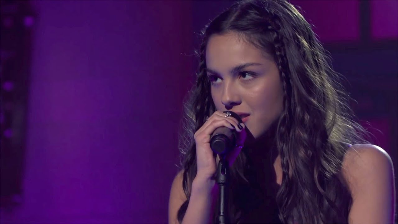 Olivia Rodrigo good 4 u On SNL - YouTube