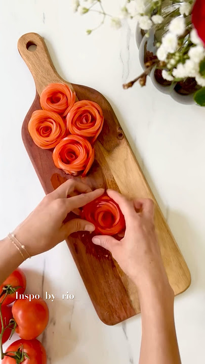 How to make Tomato Roses🍅 For salad decoration 🌹 #tutorial #saladcutting #shortsvideo #saladinspo
