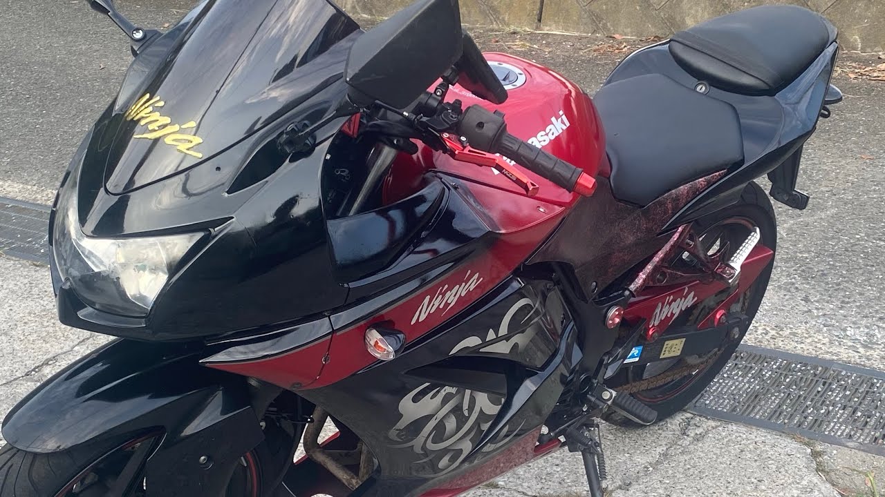 ninja250r【17万】希少カラー★早い者勝ち★ 値下げ交渉可能 SOLD] 120,000 yen Ninja 250R Rare Special Edition! Great