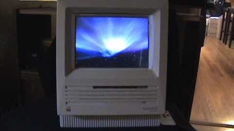 Apple Macintosh Classic / Mac Mini Mod... View inside!