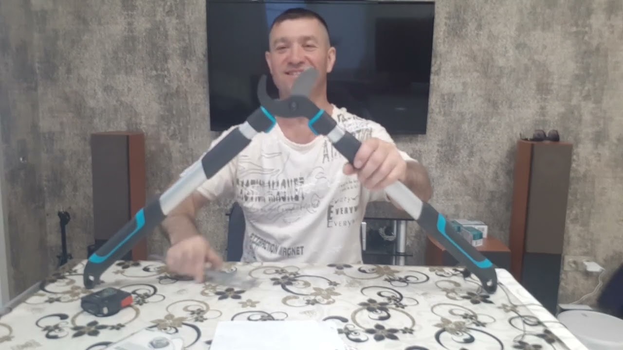 Watch Сучкорез GARDENA Tele Cut 650-900 - полный обзор с замерами и распаковка посылки с Валбериз. on YouTube Watch Сучкорез GARDENA Tele Cut 650-900 - полный обзор с замерами и распаковка посылки с Валбериз. on YouTube
