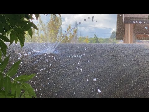 В Керчи бьет