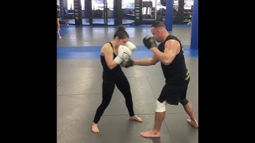 How to block and counter in BOXING