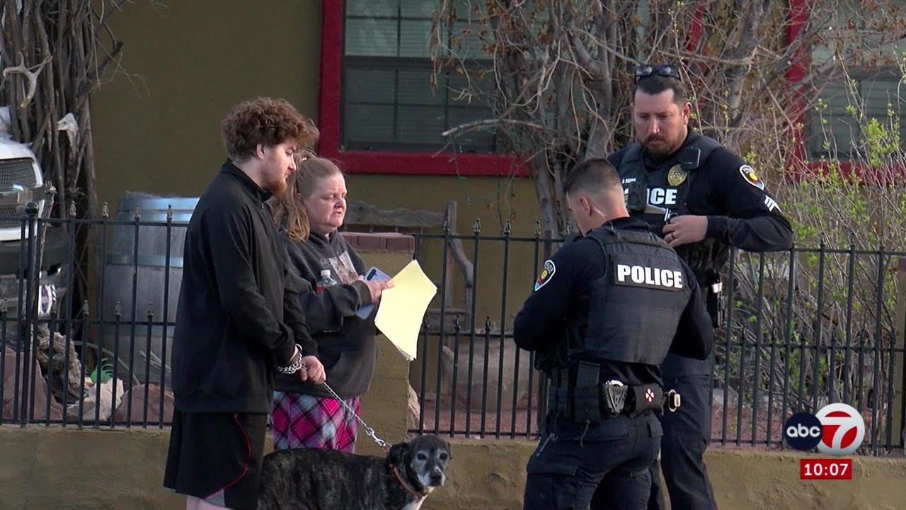 Las Cruces Police say SWAT response ends, man taken into custody - YouTube
