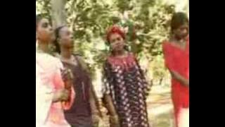 Angela Chibalonza- Yesu ndiye Baba