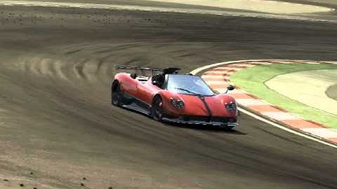 SHIFT 2 UNLEASHED PAGANI CINQUE DUBAI CIRCUIT