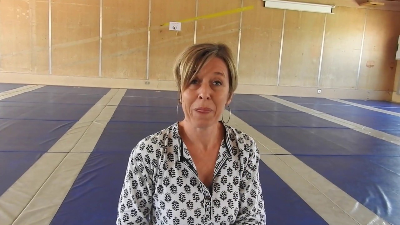 Expression corporelle avec les Maternelles de Maadi 1ère partie