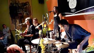 Lea Lu Am Acoustic Elite Monday 3. Mai 2010