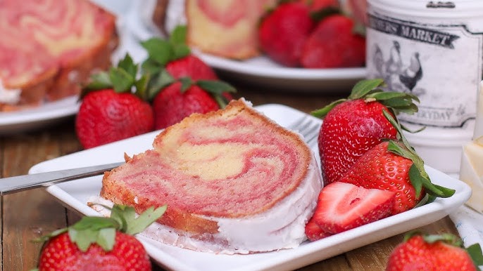 Strawberry Cream Cheese Pound Cake Recipe: Irresistibly Delicious