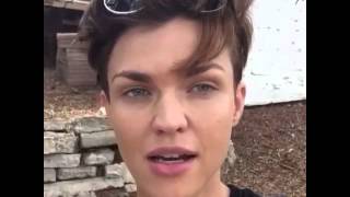 Very weird situation  - Vine by Ruby Rose