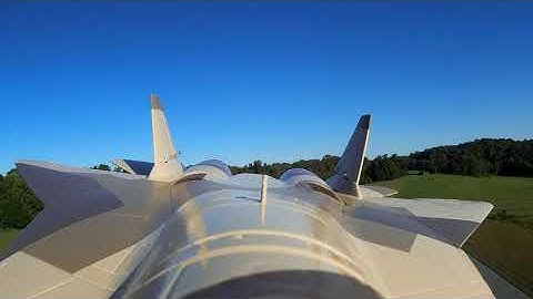 LX SU57 (aka T50) - Aft view on board