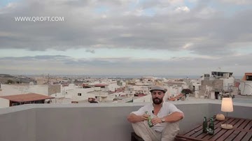 LEGO QR CODE - "Another brick in the wall"