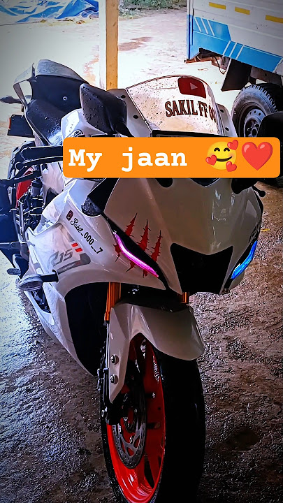 Why We Love the Yamaha R15