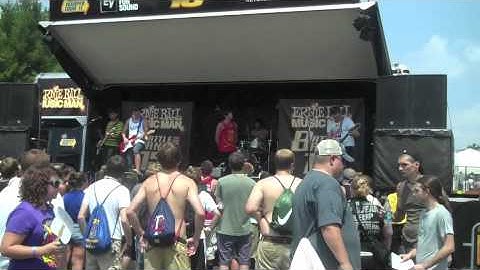The Sleeper Pick Plays Warped Tour