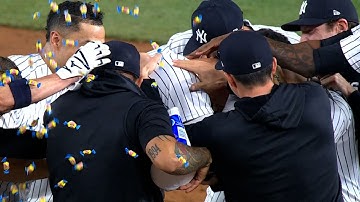 Aaron Judge wins it for the Yankees in the 9th with a walk off single