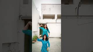 Kanha Ke Yeh Jo Naina Haichheene Gopiyon Ke Chaina Hai..