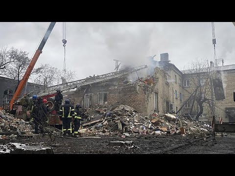 شاهد: روسيا تضيّق الخناق على الجبهة الشرقية في أوكرانيا وهجمات صاروخية على ثلاث مدن في دونيتسك
 - نشر قبل 12 دقيقة