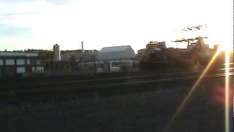 CSX GP40-2 & Road Slug stall out with 105 cars video 3-5