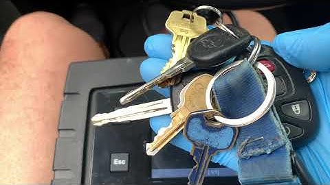 2011 Chevy Suburban Key Fob Programming with Autek Ikey820