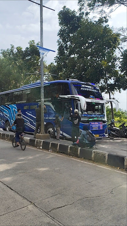 BASURI HALO HALO BANDUNG REMIX‼️ #bus #busmania #busbasuri #basuri #telolet #teloletbasuri #fyp