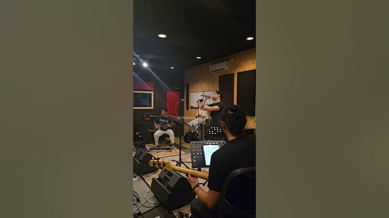 171224 | AFIEQ SHAZWAN- LAYU DI HUJUNG MEKAR (FANCAM) STUDIO PRACTICE PESTA PULAU PINANG #SHORTS