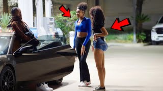 GOLD DIGGER PRANK ON 2 GOLD DIGGERS PART 40 SLIM THICK EDITION | TKTV