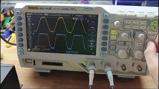 Testing Diode Clipper Circuit Waveform on Oscilloscope | Thực hành mạch cắt xén