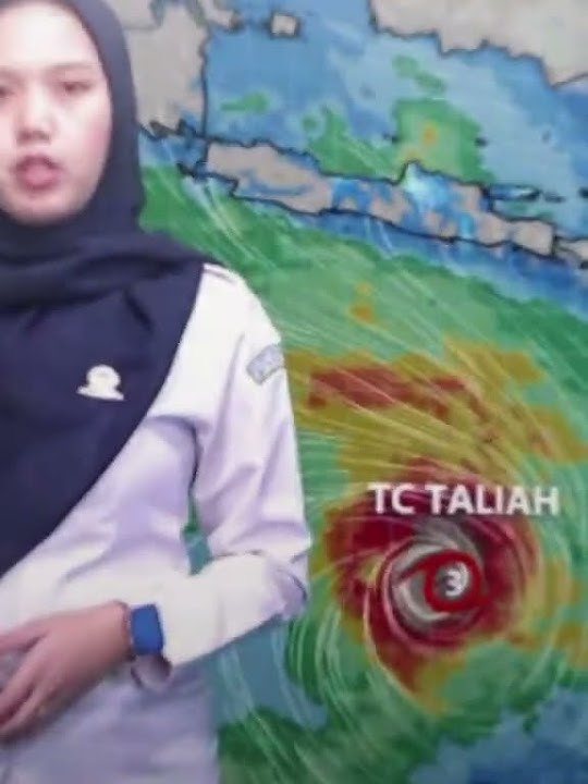 Penyebab akhir akhir ini berawan karna ada dampak badai tropis