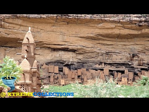 Bandiagara Cliffs (Dogon Country) in Mopti, Mali