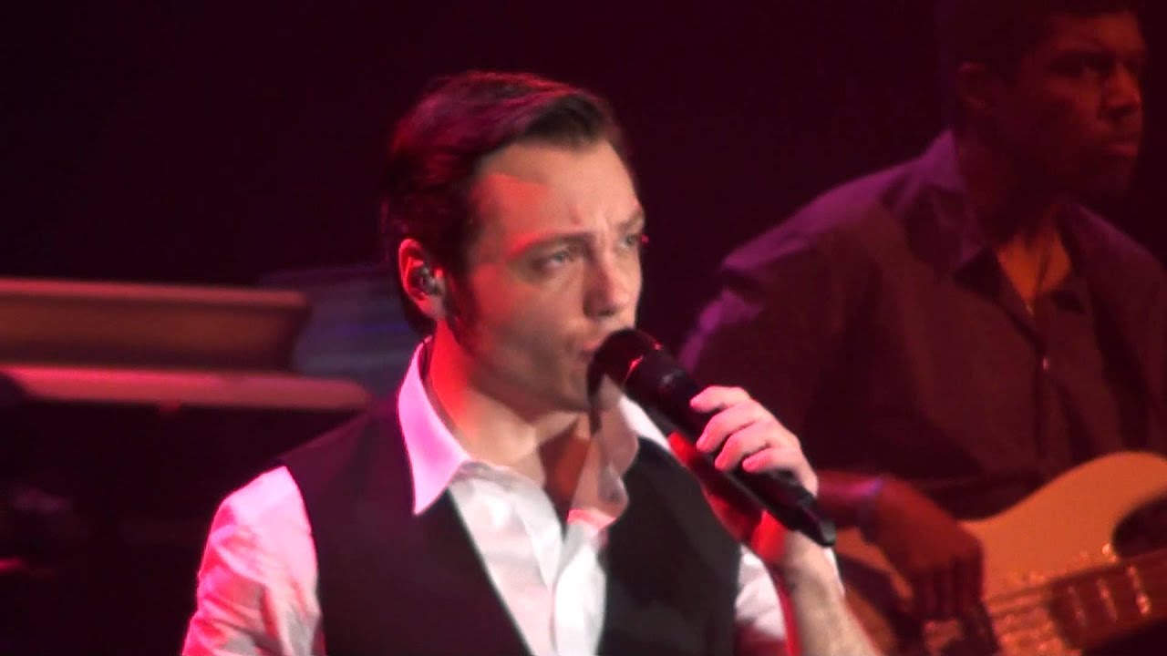 Tiziano Ferro Ed ero contentissimo Acireale