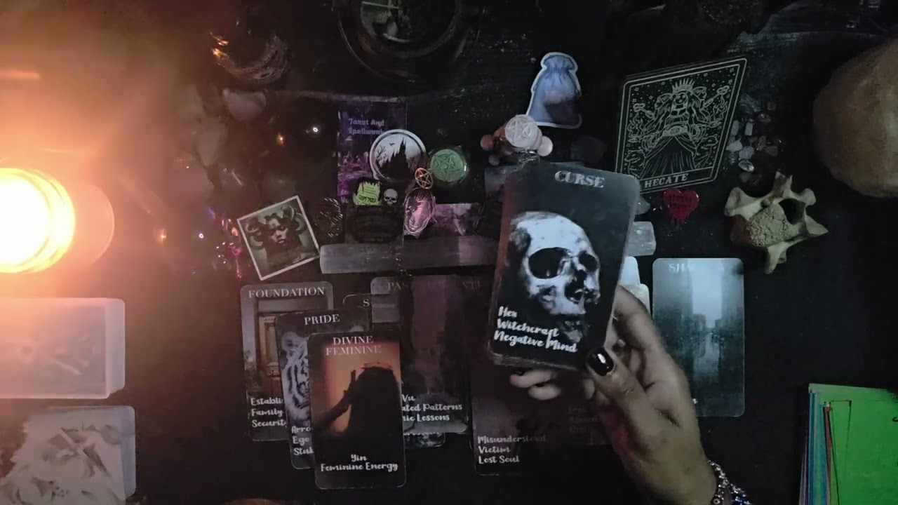 Yikes!!❌ This person doesn't want anything serious but they will try to convince you they are 😬💔