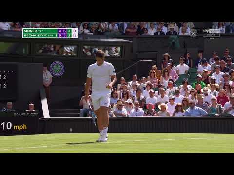 Video SINNER mette a segno una volée DELIZIOSA: il punto del match contro Kecmanovic | Wimbledon