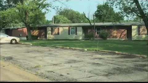 Man shot, woman killed in apparent random shooting...