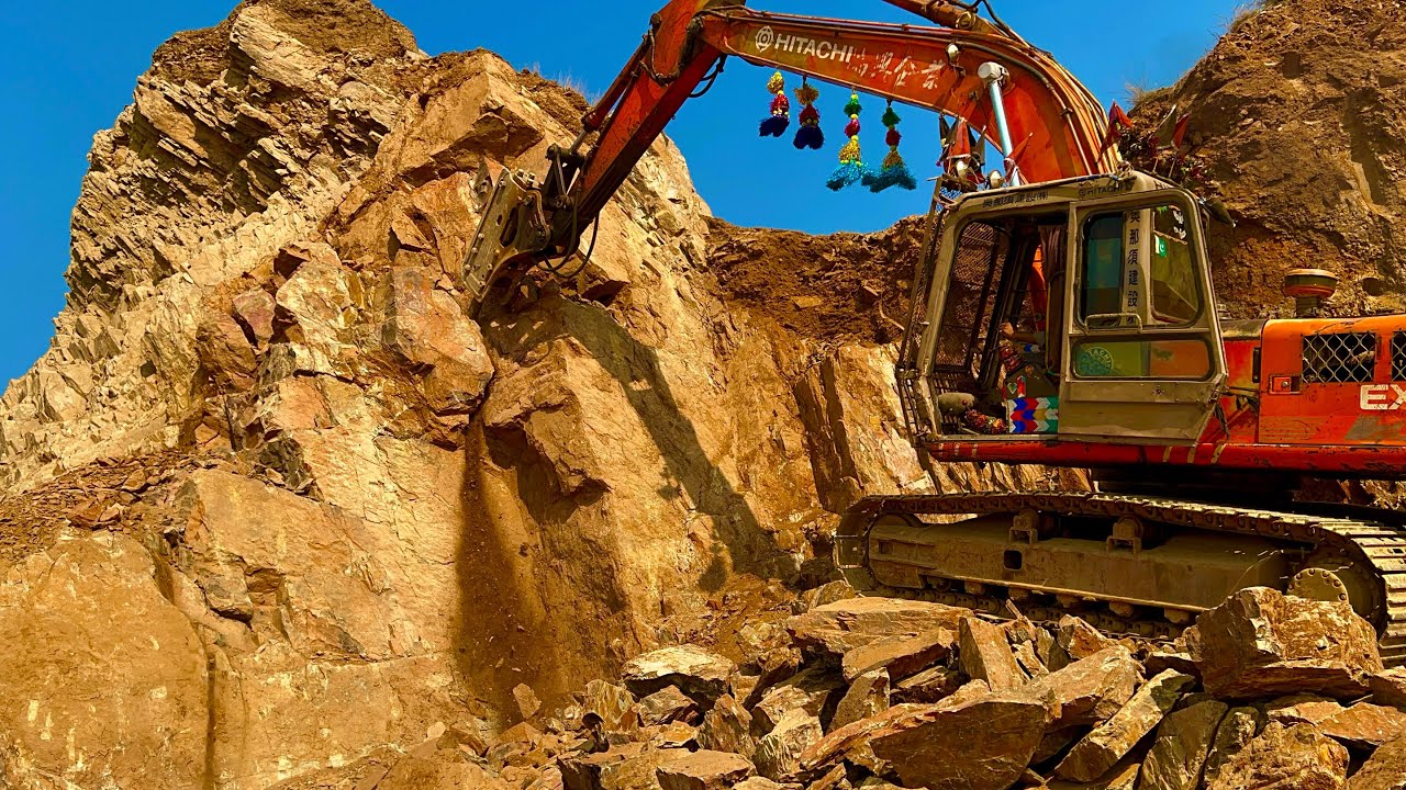 How to Break a Hill with an excavator working”#satisfaction #excavators #excavatorvideos #excavator