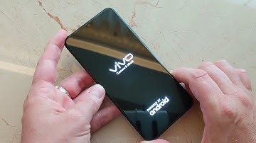 Vivo V11 unboxing: in-display fingerprint sensor for $350