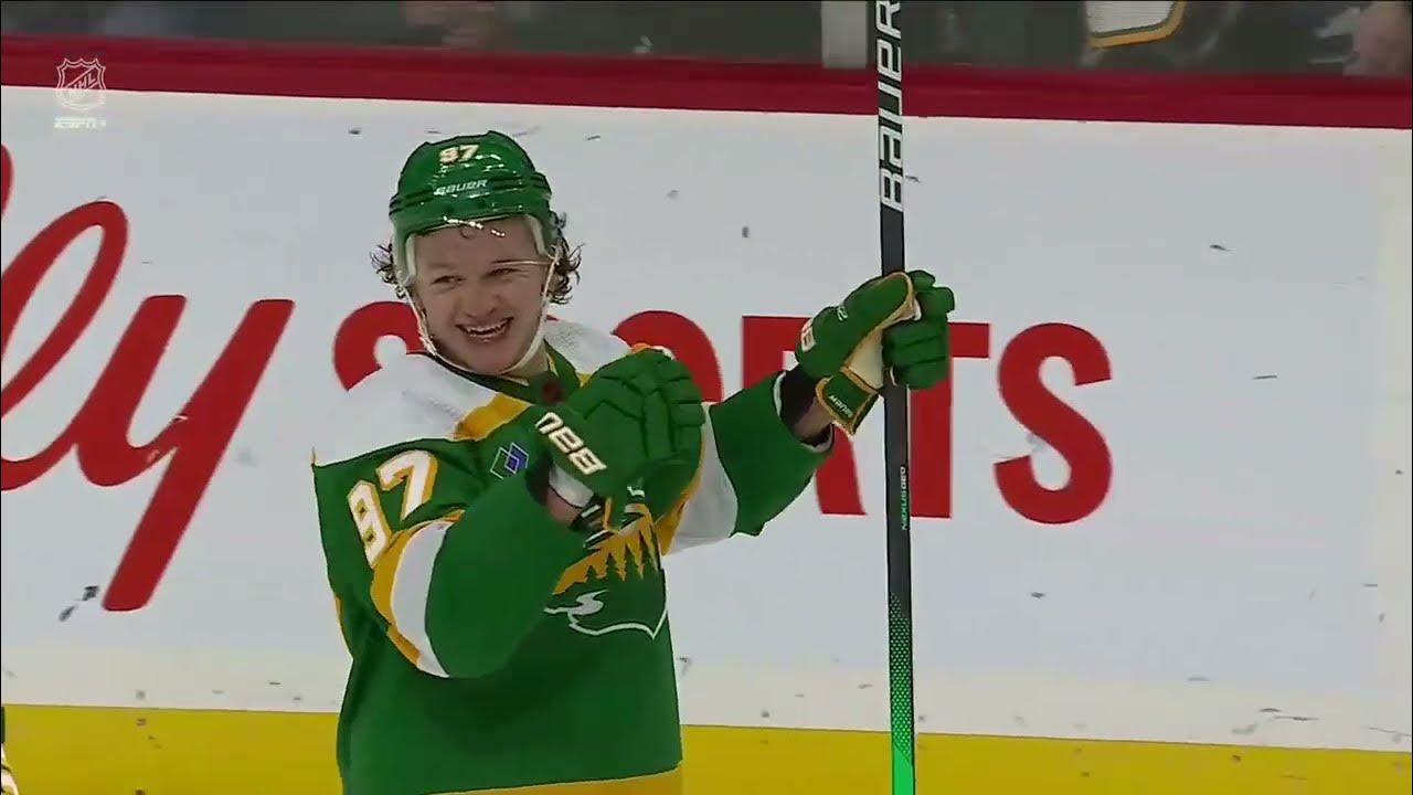 Kirill Kaprizov assists on two Zuccarello's goals in a hattrick night