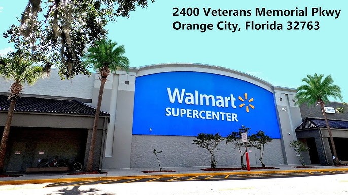 Shopping at Walmart Supercenter on Vineland Road in Kissimmee, Florida -  Store 5420 
