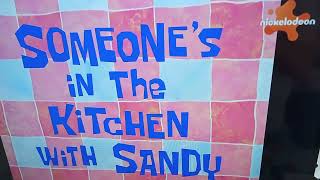 Alguien Está En La Cocina Con Arenita Tarjeta De Título