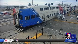 WATCH: Driver escapes car in Utah before train smashes vehicle