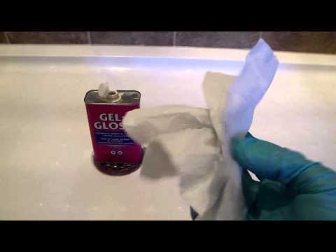 cleaning-acrylic-and-fiberglass-shower-base