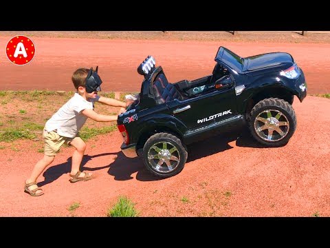 Супергерой Бэтмен Катается на Машине Электромобиль для Детей Форд Superheroes Batman Ride Car Ford