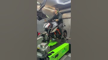KTM 1290 SuperDuke R ECU flash mapping with DNA Performance air filter Akrapovic race exhaust sounds