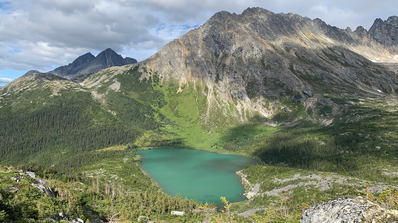 Upper Dewey Lake and Devil’s Punchbowl Skagway, Alaska 🏔🥾🧗 YouTube