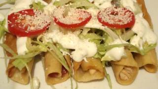Receta de los tacos dorados de pollo o flautas