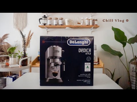 Delonghi Dedica EC685 UNBOXING + making coffee! ☻