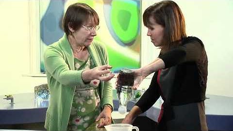 Primary Science Demonstrations: Anti-Gravity Bottle